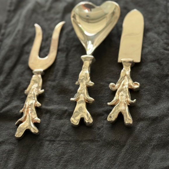 Michael Aram I Love You 3 Piece Silverplate Serving Spoon Fork & Knife Set - Picture 6 of 6